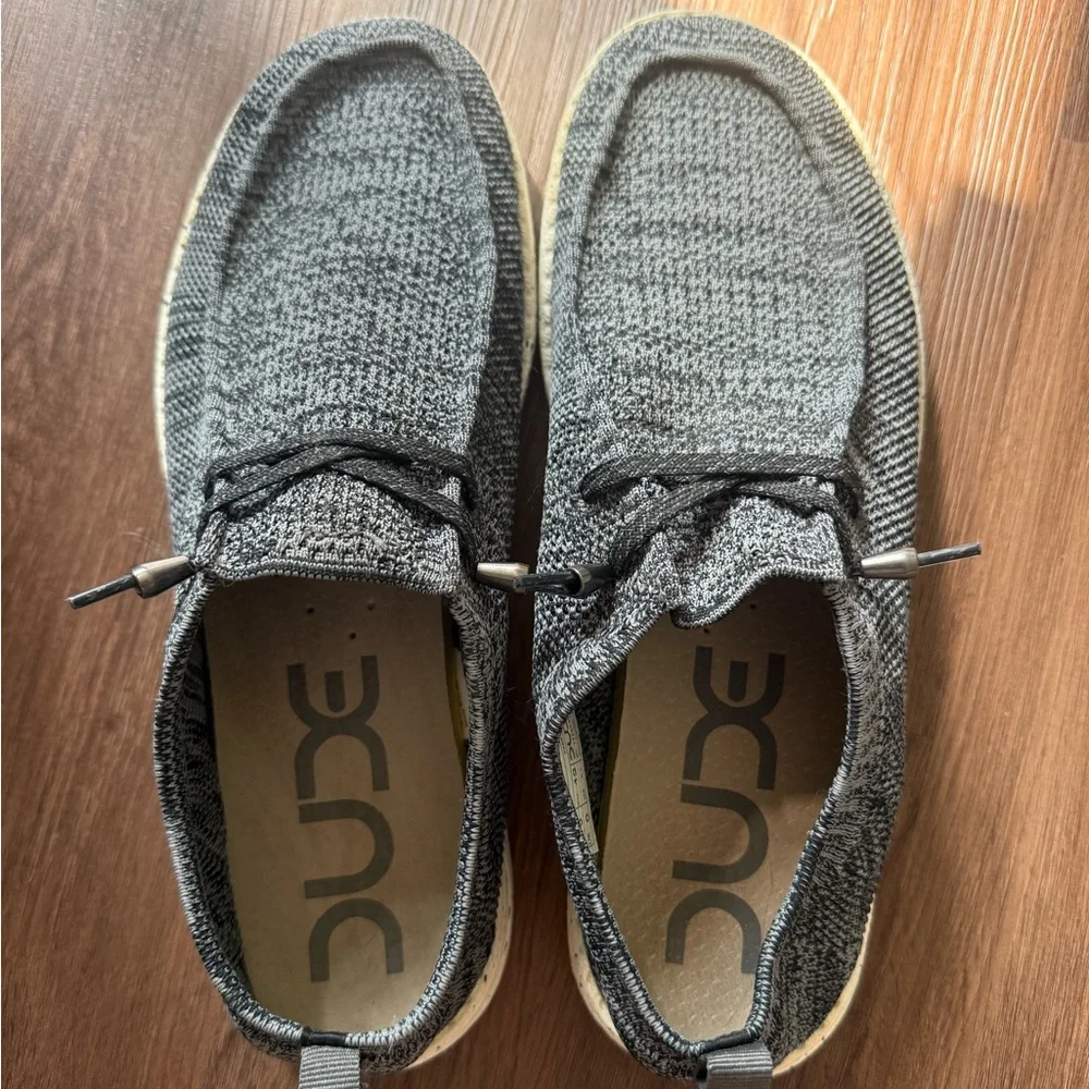 Hey Dude Wally Sox Men’s Size 9